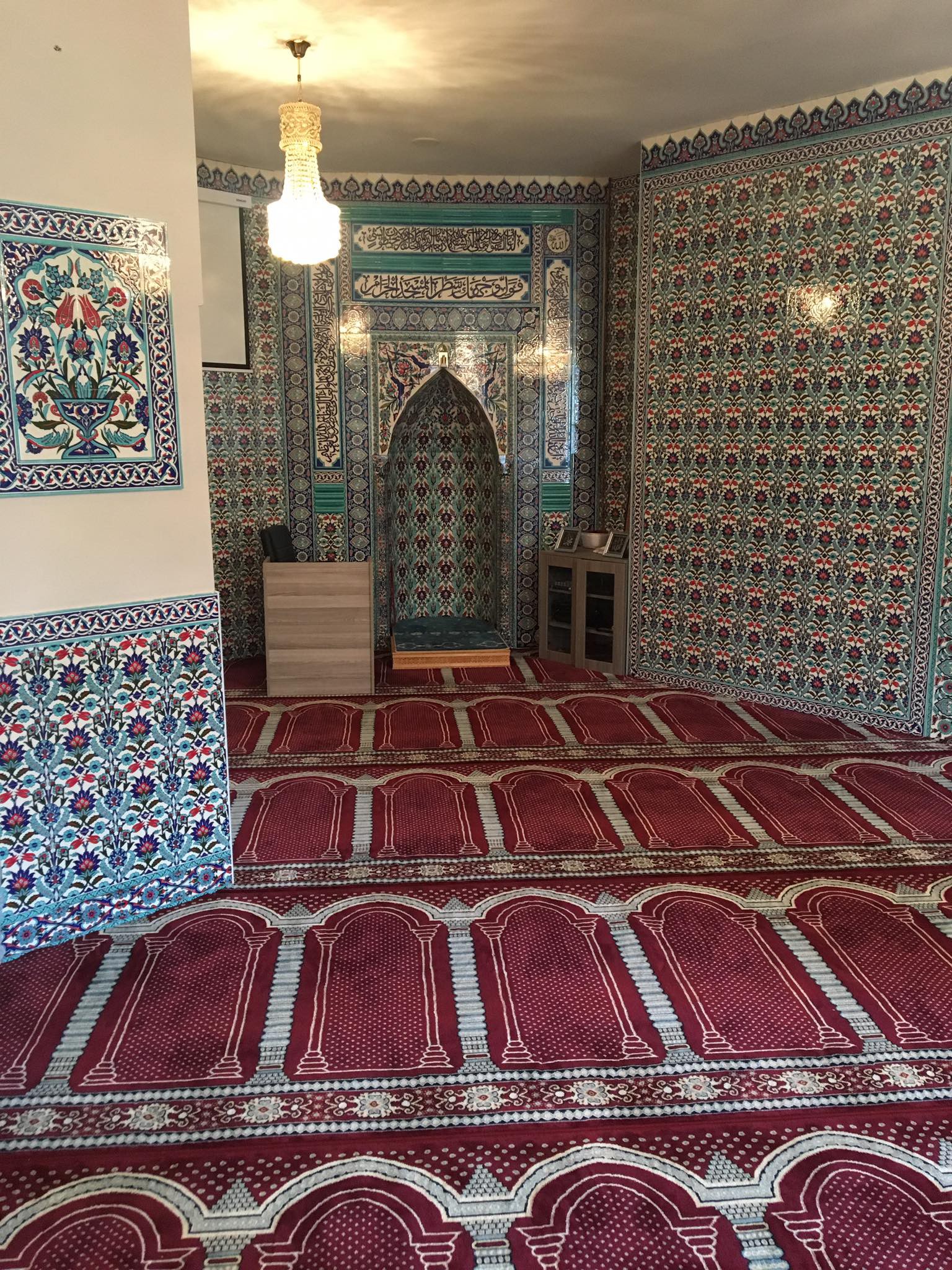 mešita Bratislava Türk Camisi, Petržalka, Šustekova 2688/3